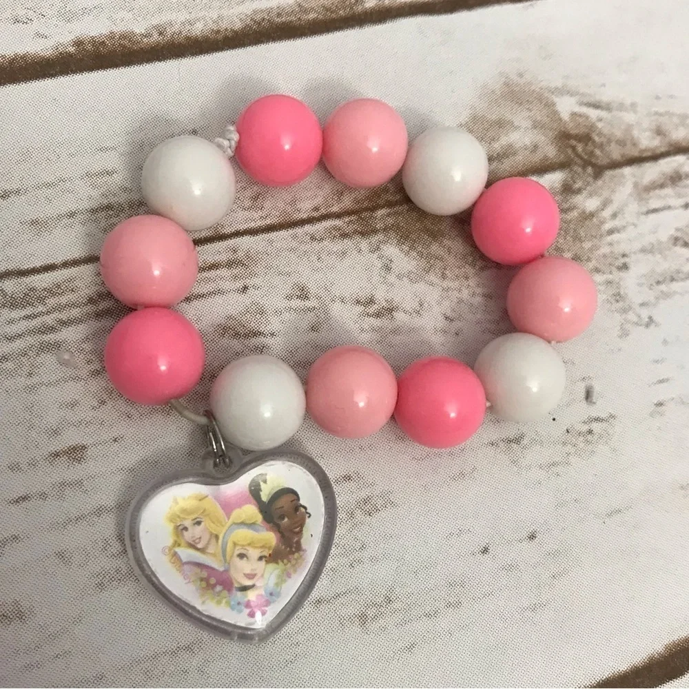 Disney Princess‎ Pink Beaded Bracelet Disney Princess Charm